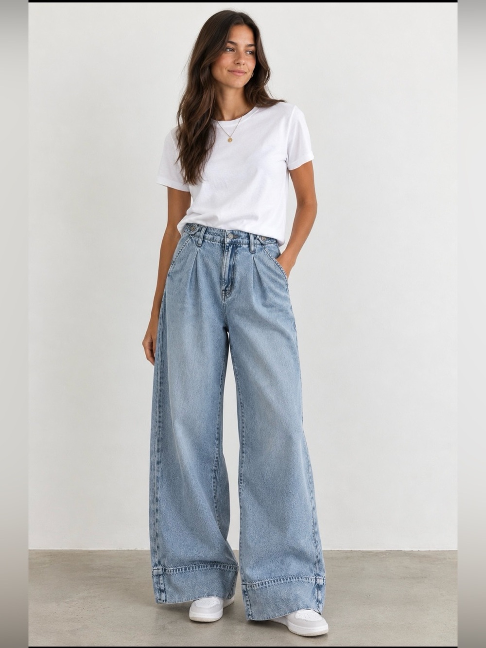 Gap Light Wash Blue High Rise Wide Leg Jeans Extra Light Weight Size 4/27